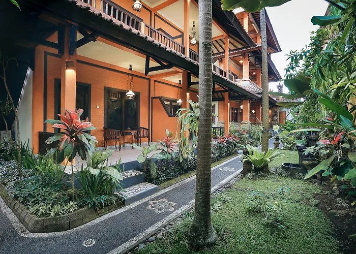 View 2* Ubud